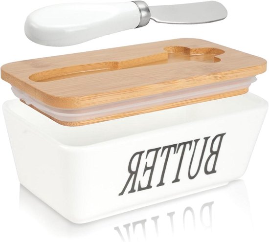 Boterhouder wit keramiek met deksel en mes - geschikt voor werkblad en koelkast van Merkloos