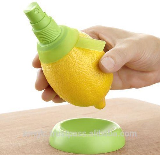 Citrusspray - citroenspuit - keukengadget van Merkloos