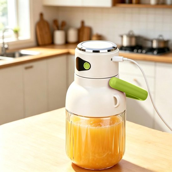 Draagbare persoonlijke blender, sapbeker van ca. 935,5 g met digitaal display, snoerloze elektrische blender Geschikt voor smoothies en milkshakes, USB-C oplaadbare lekvrije fles met rietje, afneembare en gemakkelijk schoon te maken dop (groen).