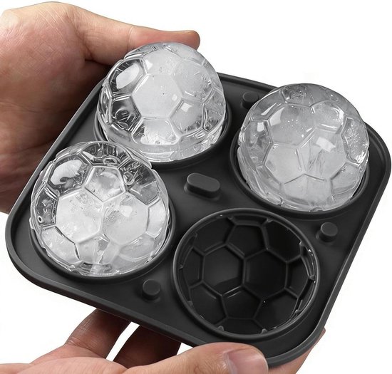 IJsbal Maker - Voetbalvorm - Drankjes Koelen - Realistisch Voetbal Design - 14x14x6 cm - Zwart