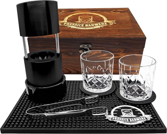 IJsbol Maker - Snelle Bol Vorm - Cocktails Koelen - Vliegtuigkwaliteit Aluminium - 23 Inch Bol - Zwart van Merkloos