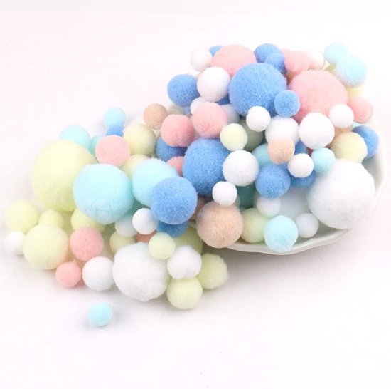 Kleurige Mini Pompoms voor Creatieve Projecten, 10-30 mm, Fluffy Decoratieve Bollen, Knutselaccessoires voor Naaiwerk en Ambachten