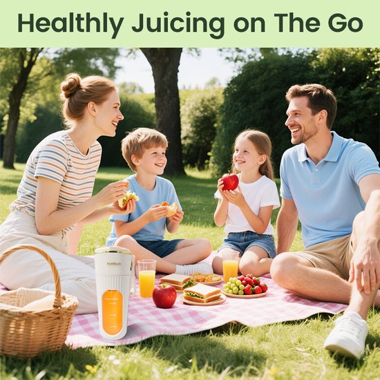 NutriLush - Mini Blender - Juice & Smoothie Maker - Draagbaar - USB Oplaadbaar - 340ml van NutriLush