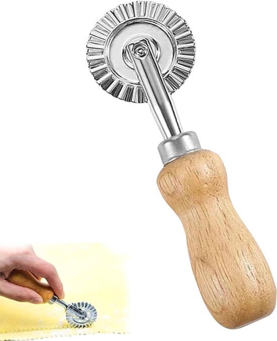 Ravioli deegsnijder van zinklegering met houten handvat - snijmes en knoedelbestek voor thuis, restaurant, keuken van Fackelmann