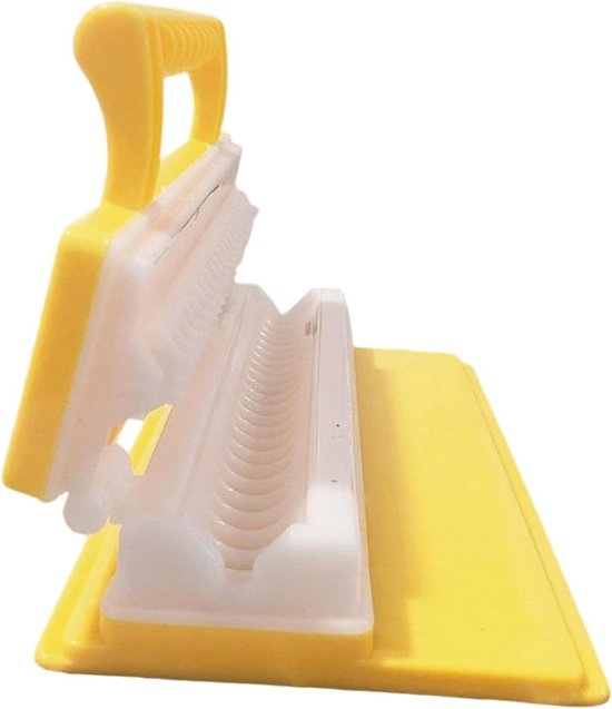 Satéprikker Machine - Kebab Maker - Vlees Vormen - Efficiënt Vlees Stapelen - 19.5x4.5x10.5cm - Geel