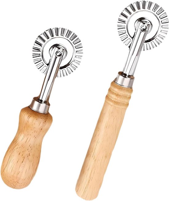 SnelShoppen - Pasta Cutter Wheel 4cm, Ribbels Snijwiel voor Pasta en Ravioli, Rvs met Houten Handvat, Perfect voor Thuis en Restaurant Keuken