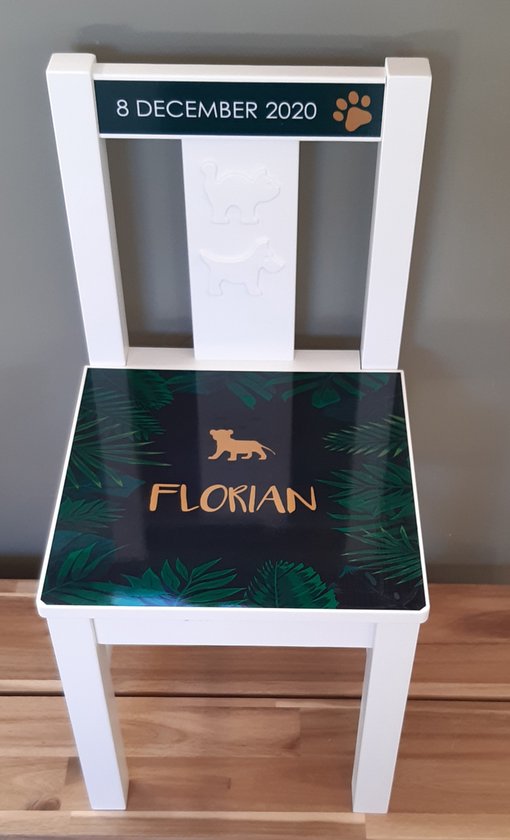 Stoeltje met naam en Jungle look van Kidzroom
