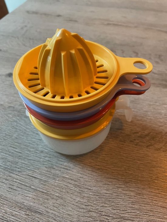 Tupperware koksmaatje , nieuwe kleur (2023) van Merkloos